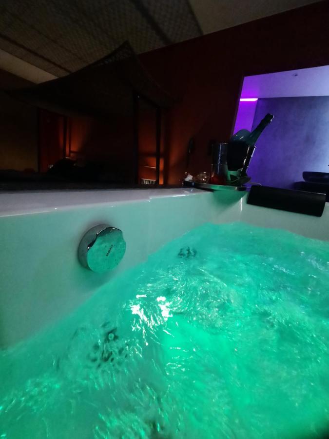 Nuits Blanches Hotell Liège Eksteriør bilde